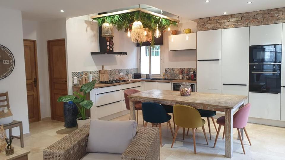 Rdc De Maison Avec Terrasse Barbecue Toulon Exteriör bild
